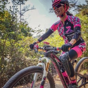 Richard Scott - DSQKysCWsAETWZY